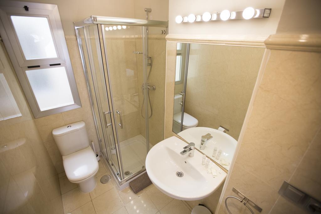 Ab Apartamentos Reding มาลากา ภายนอก รูปภาพ