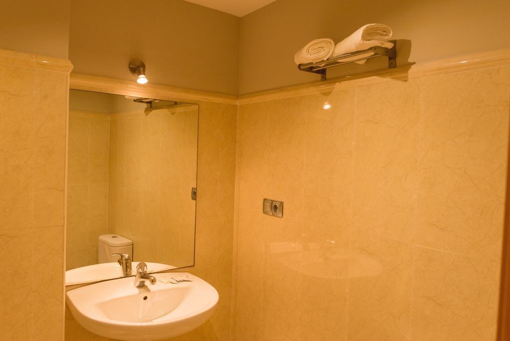 Ab Apartamentos Reding มาลากา ภายนอก รูปภาพ